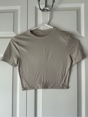 Lululemon Wondermost Ultra-Soft Nuly Crewneck Cropped T-Shirt - Mojave Tan